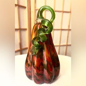 Glows! 7" UV Reactive Uranium Art Glass Gourd Pumpkin - Murano Style Coiled Stem